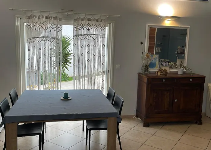 Jolie Avec Piscine Et Vue Panoramique Sur Le Golf Villa *