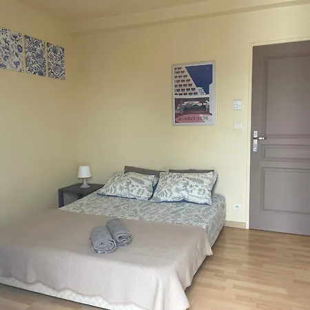 Vila Jolie Avec Piscine Et Vue Panoramique Sur Le Golf